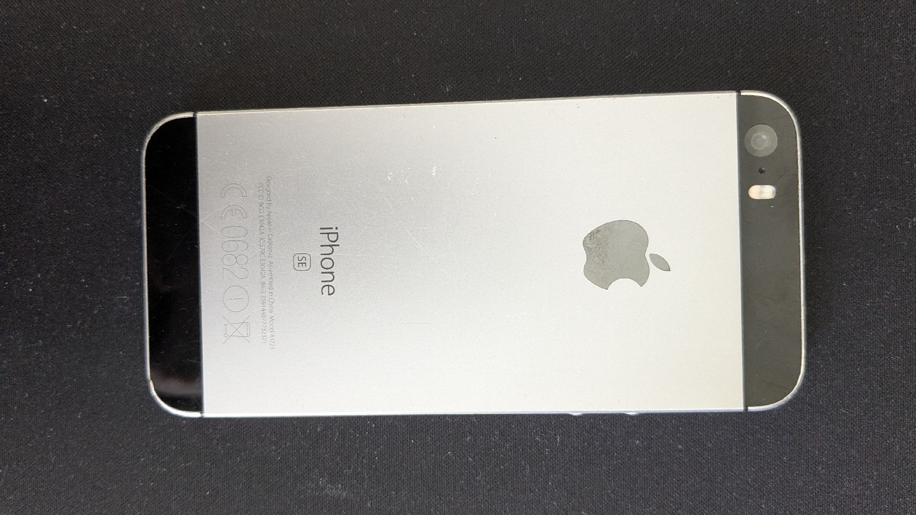 Apple Telefoni cellulari / Smartphones: iPhone SE 2016 – Usato da Zürich venduto da enri23 2