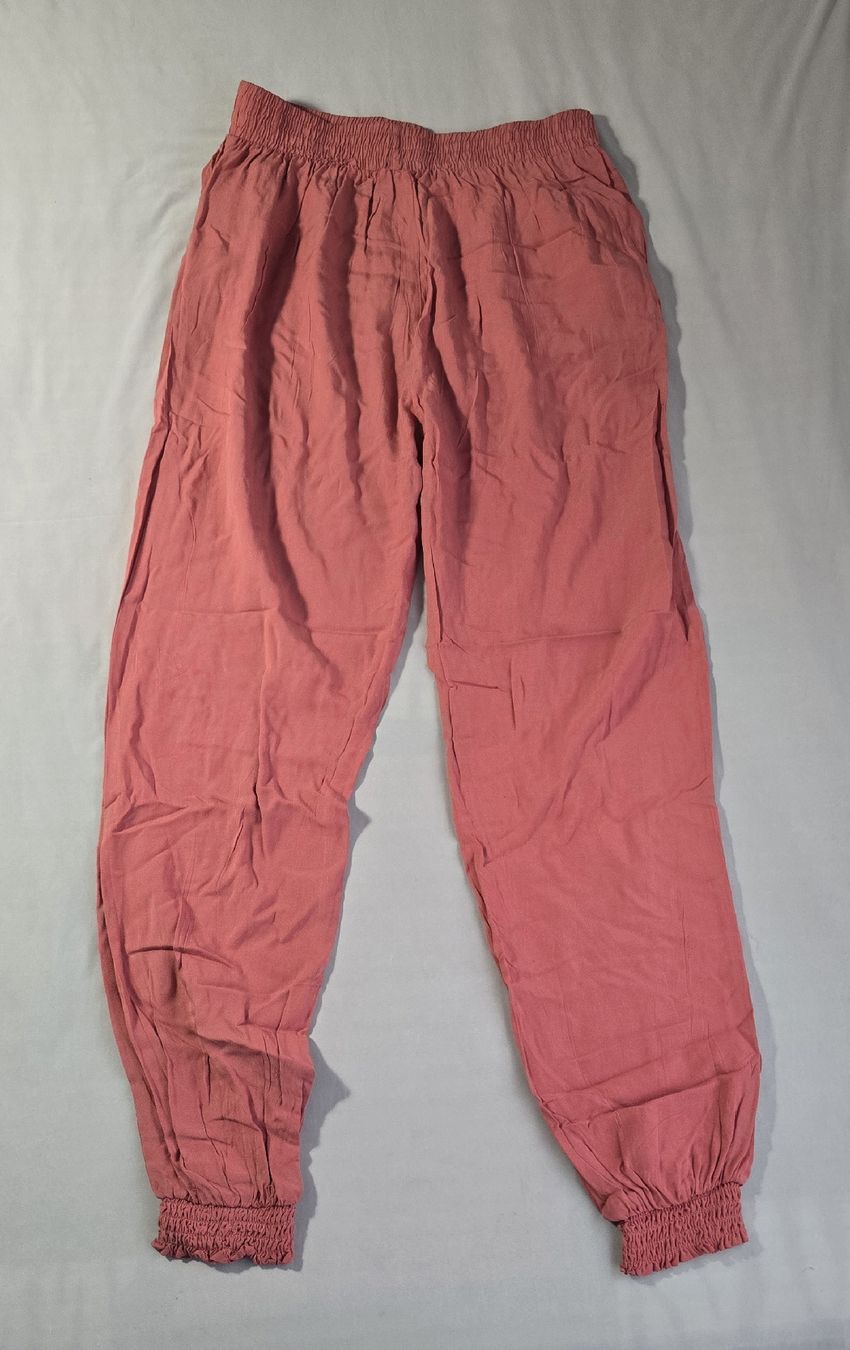 Pantalons: Hose rosa elastischer Bund Grösse S  – D'occasion à Basel par gin_77cv