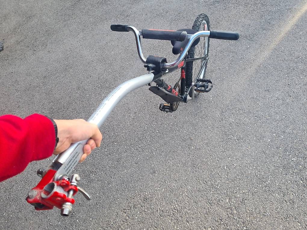 Velos: Vélo suiveur enfant – Gebraucht aus Châtel-St-Denis von max_fri 3