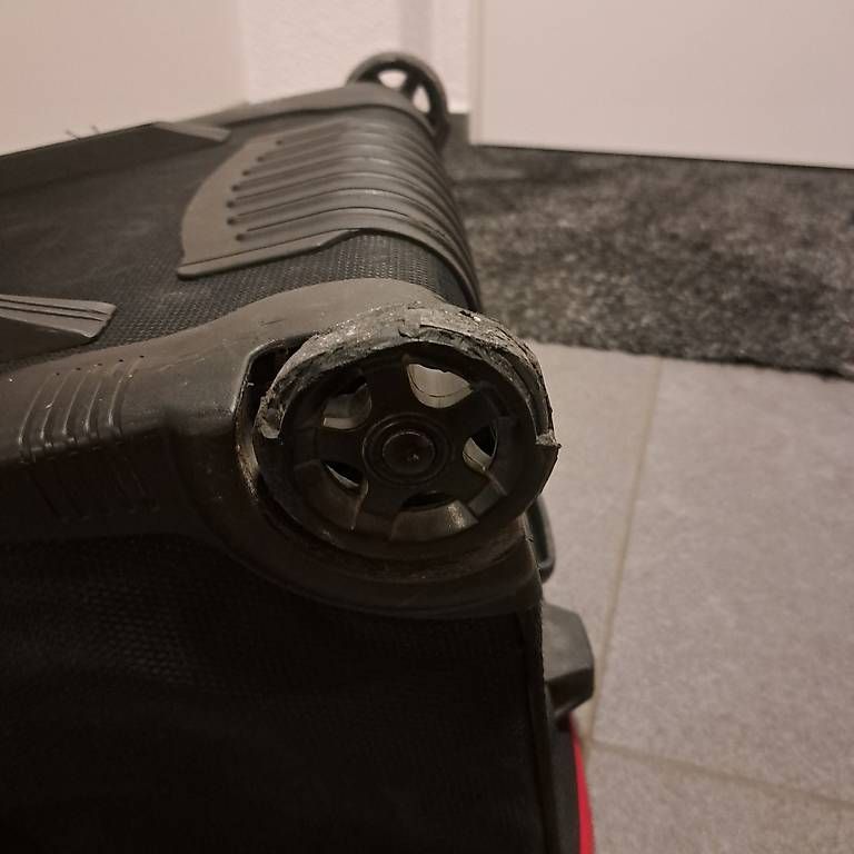 Valigie: ReiseTasche/Koffer  – Usato da Neftenbach venduto da sam_jbb5 3