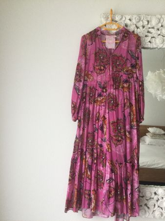 Farbiges Freizeitkleid Marke Lieblingsstück Pink
