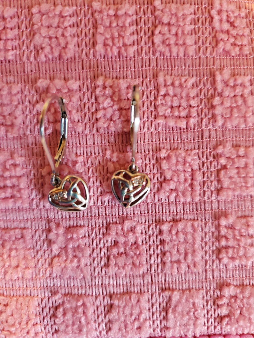 Ohrringe & -stecker: Clogau Herzohrhänger Silber – Neu (gemäss Beschreibung) aus Interlaken von mar_65xg