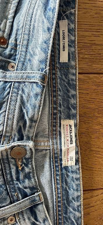 Jeans: Jeans Jack&Jones Loose/Chris  – Usato da Bargen BE venduto da Sim6114 1