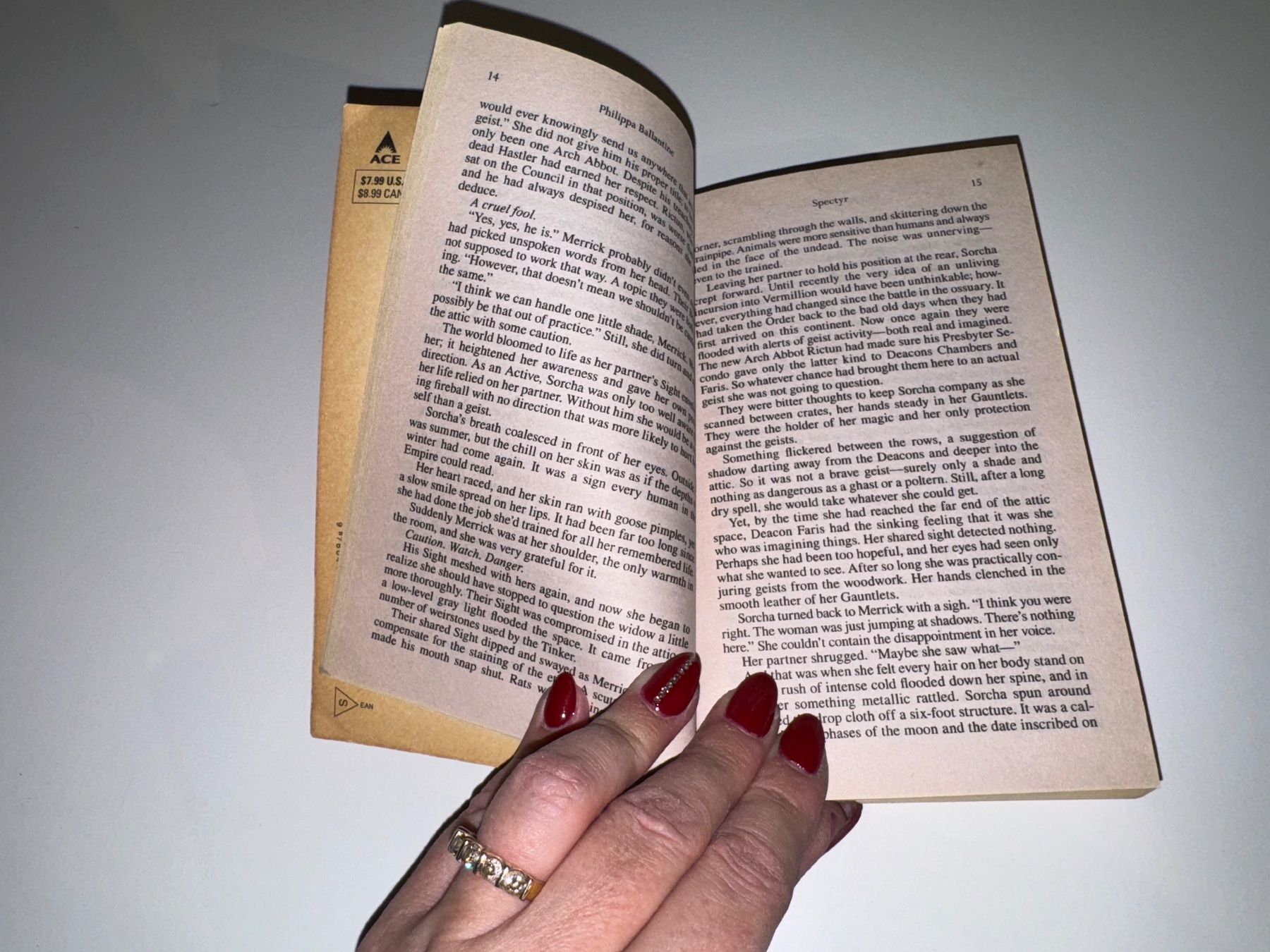 Libri: NOVEL Philippa Ballentine, Spectyr – Usato da Grosswangen venduto da English_books 5