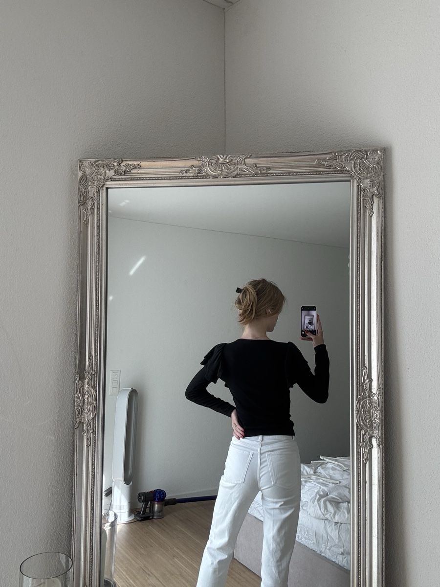 Zara Top: Black Puff-Sleeve Top - Size S – Nuovo (secondo la descrizione) da Zürich venduto da llor.dell 2