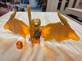 LEGO Ninjago Figur mit Flügeln und Zubehör orange neu