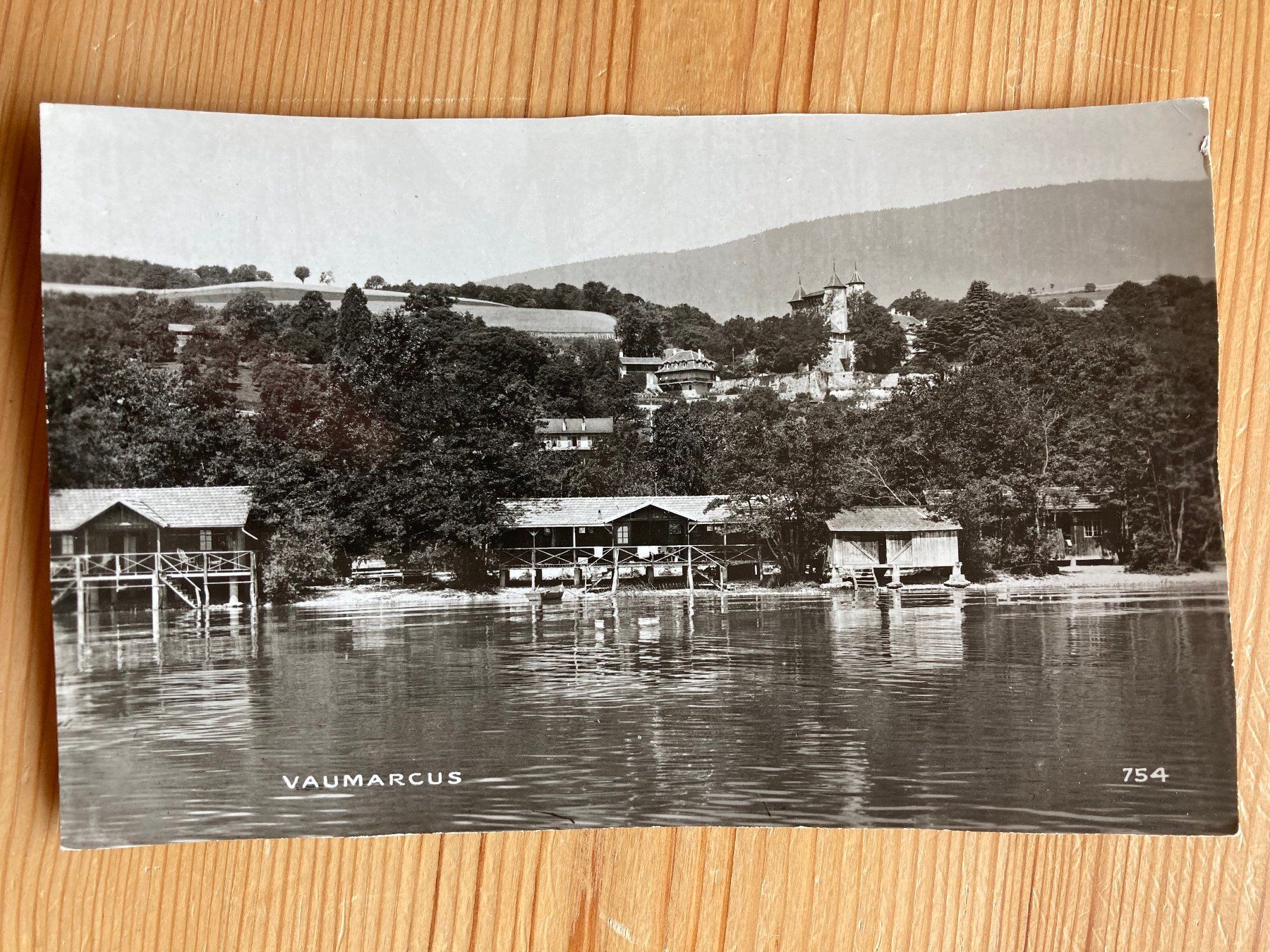 Cartoline postali: Vaumarcus - AK 1937 – Usato da Oberuzwil venduto da Henri09