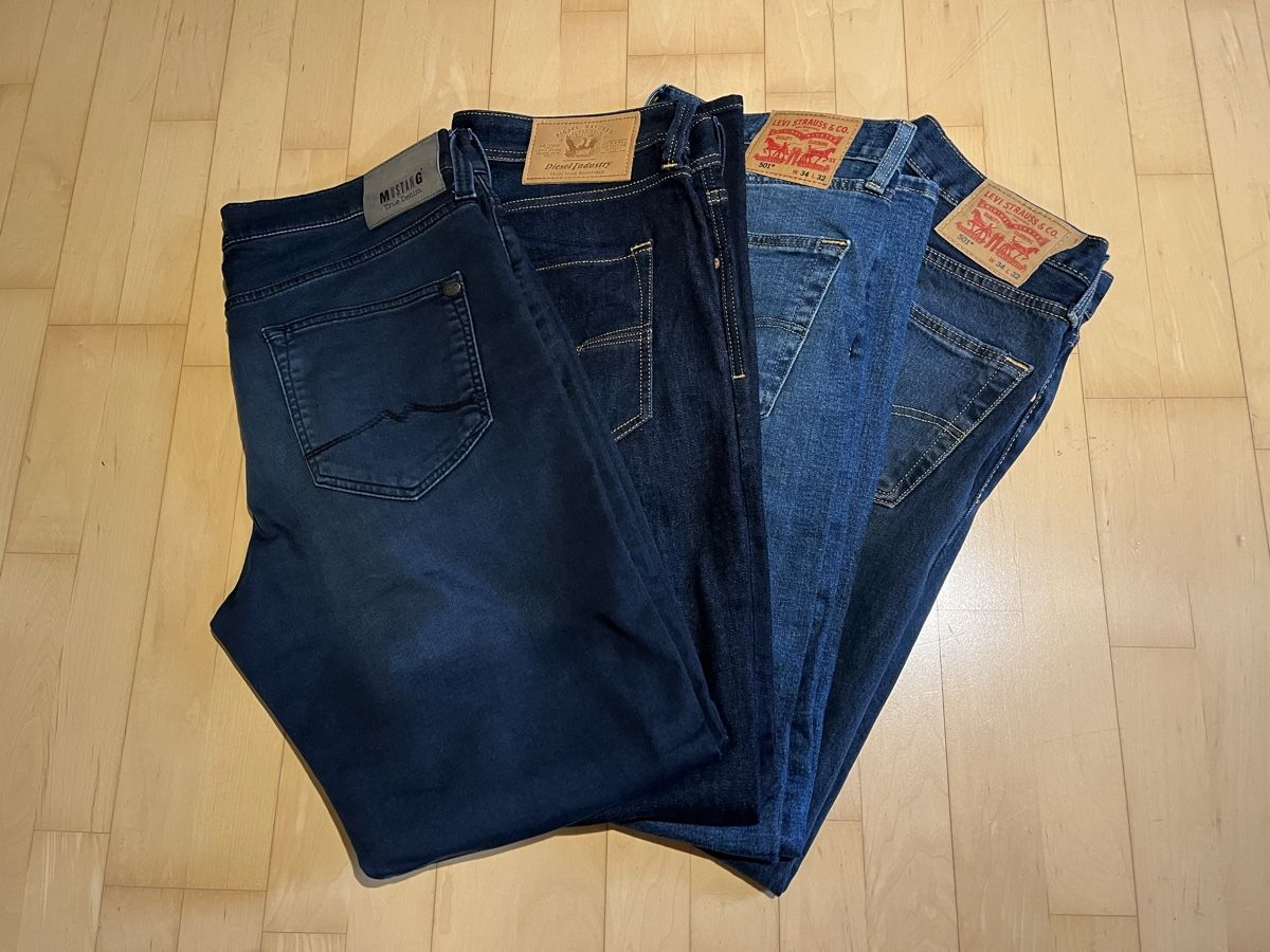 Jeans: Herren-Jeans – Usato da Gerzensee venduto da and_kd87