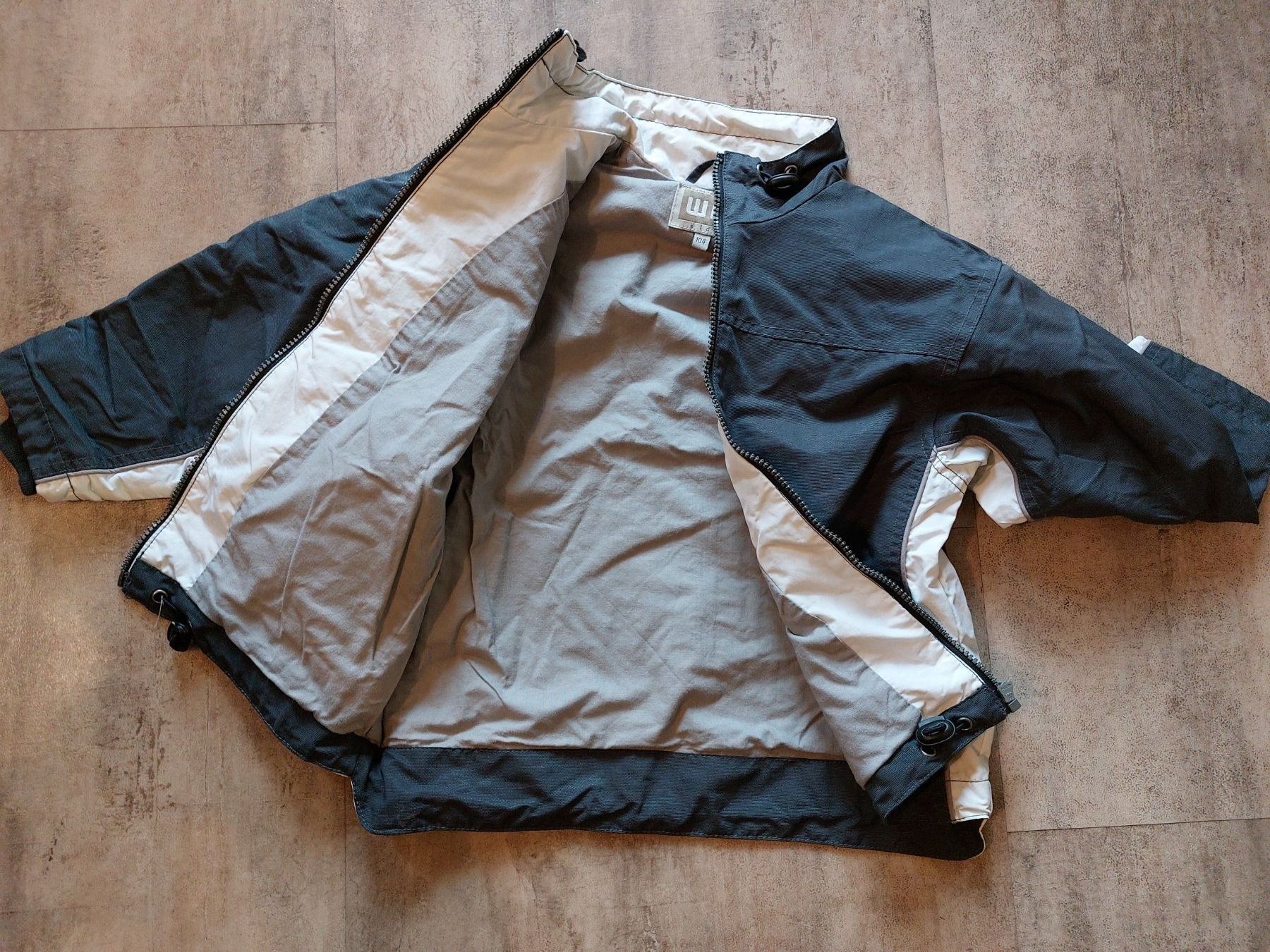 Giacche & Cappotti: leichte Jacke, Grösse 104 – Usato da Escholzmatt venduto da Stern777 1