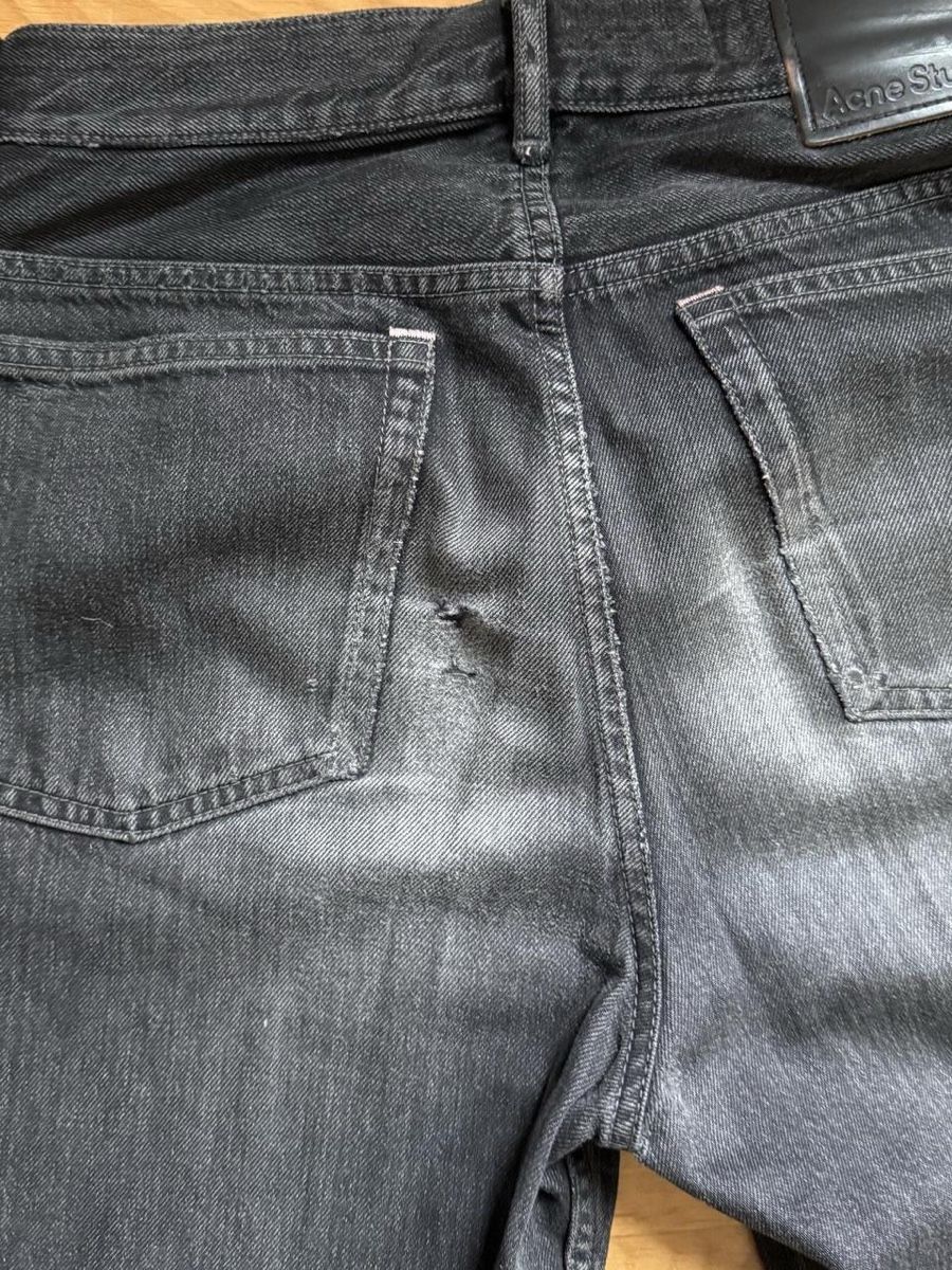 Acne Studios Jeans: Acne Studios 2021M Bootcut Jeans Black – Usato da Zürich venduto da sam_g2zl 4