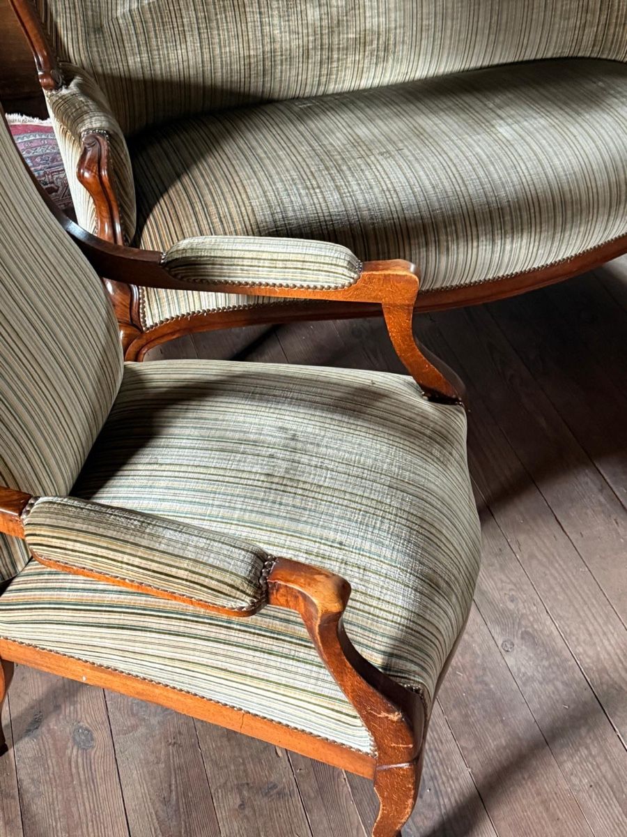 Sofas: Wohnzimmer-Ensemble im antiken Stil – Gebraucht aus Zürich von Anziska 4