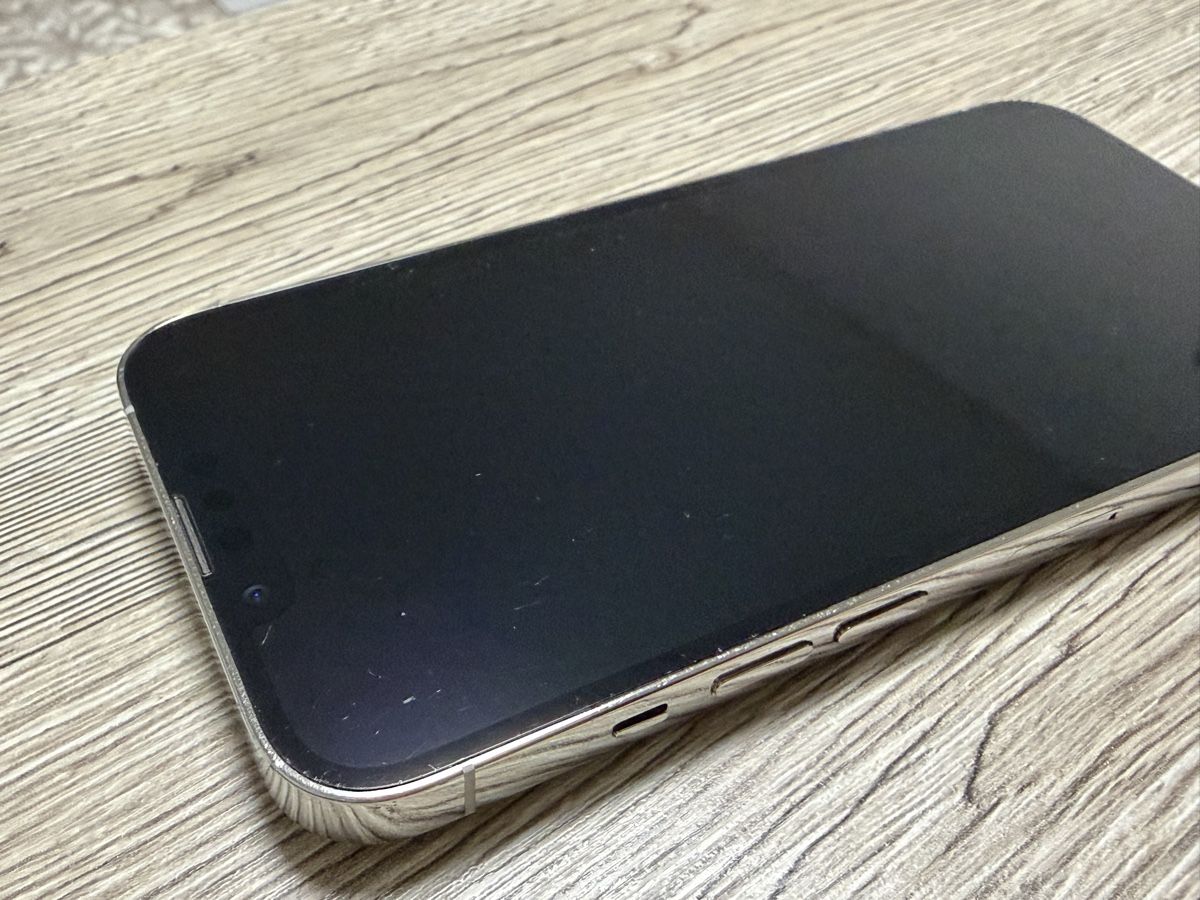Apple Telefoni cellulari / Smartphones: iPhone 13 Pro 128GB Silber – Usato da Benglen venduto da bmwgt 1