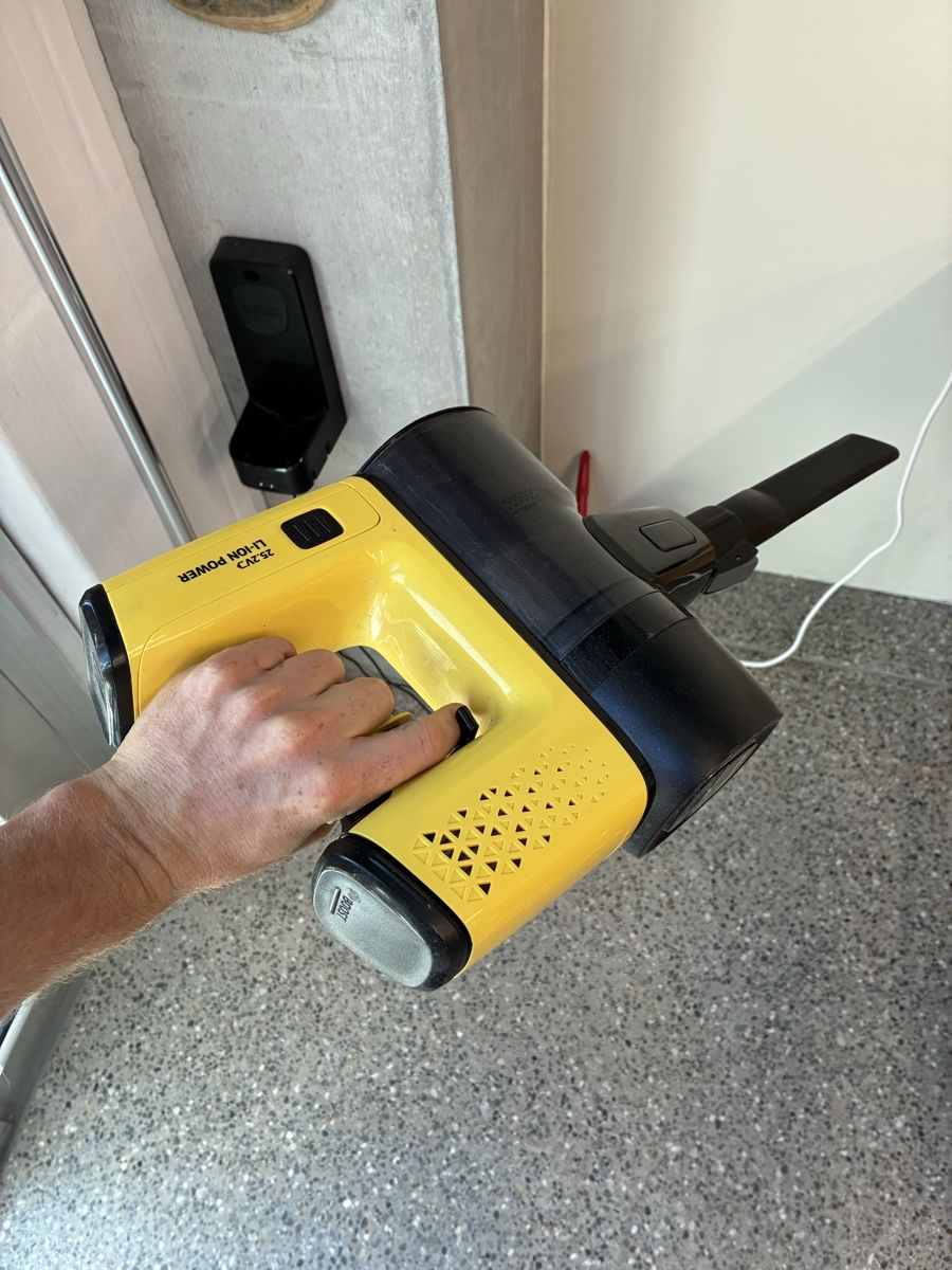Kärcher Aspirapolveri & Accessori: Handstaubsauger kärcher – Usato da Zürich venduto da adig 3