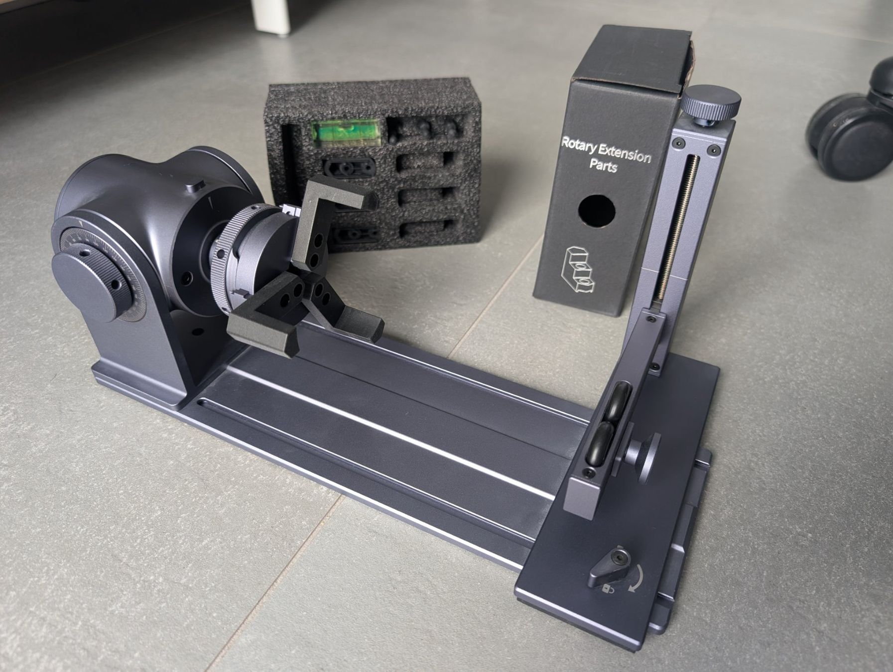 Tous les outils: LaserPecker Rotationserweiterung / Rotary Extension – D'occasion à Brusino Arsizio par fedex_mischa