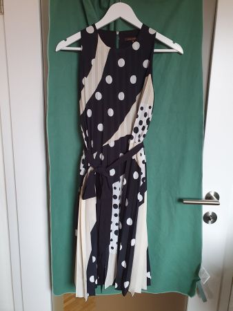 Adolfo Dominguez Kleid Schwarz Weiss Creme Muster Gr. 36