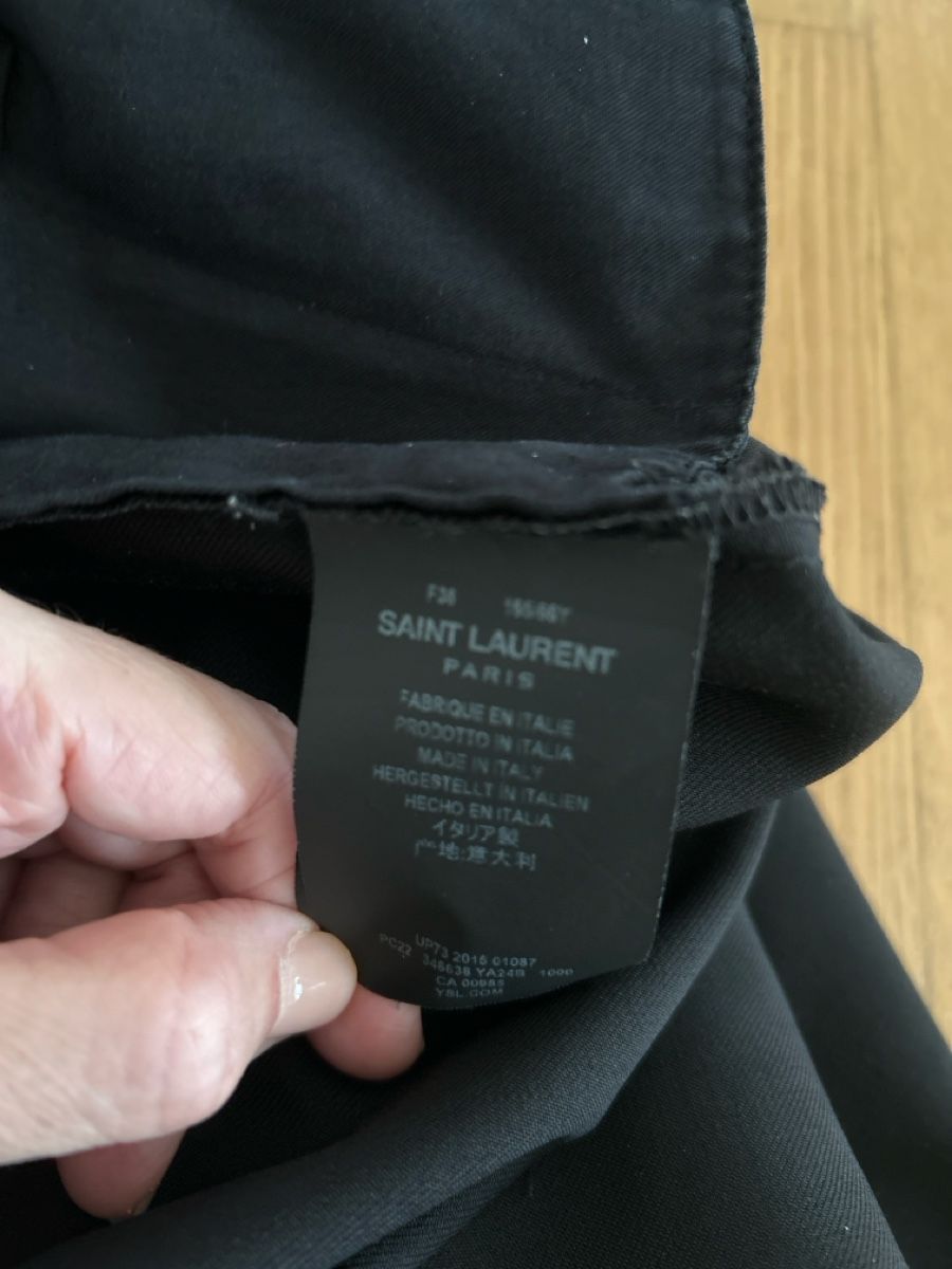 Saint Laurent Pantaloni: Saint Laurent black wool 38 – Usato da Adliswil venduto da mollymoo 3