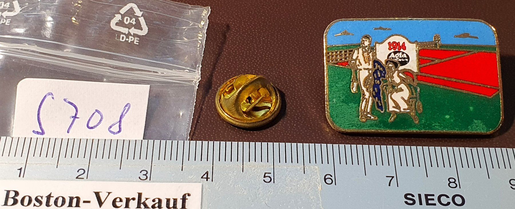 Placchette & Badge: S708 - Pin Agfa 1914 Tennis – Usato da Reinach BL venduto da Boston-Verkauf 1