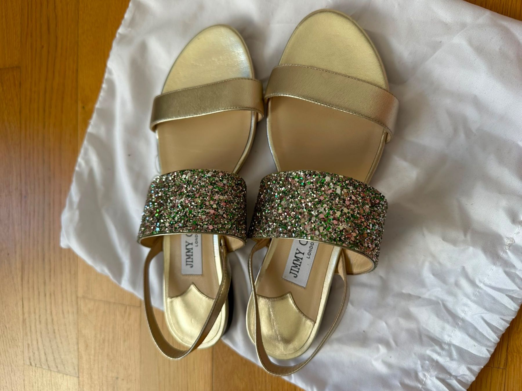 Jimmy Choo Scarpe da donna: sandale paillettes Jimmy Choo – Nuovo (secondo la descrizione) da Zürich venduto da hel_8m92 3