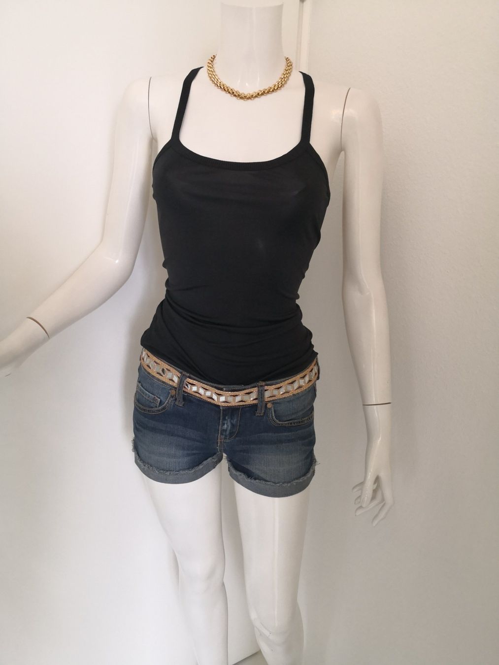 Mango Tops: 🤩MANGO TANK-TOP SCHWARZ GLÄNZEND – Gebraucht aus Olten von Naja-Twins-Twins 5