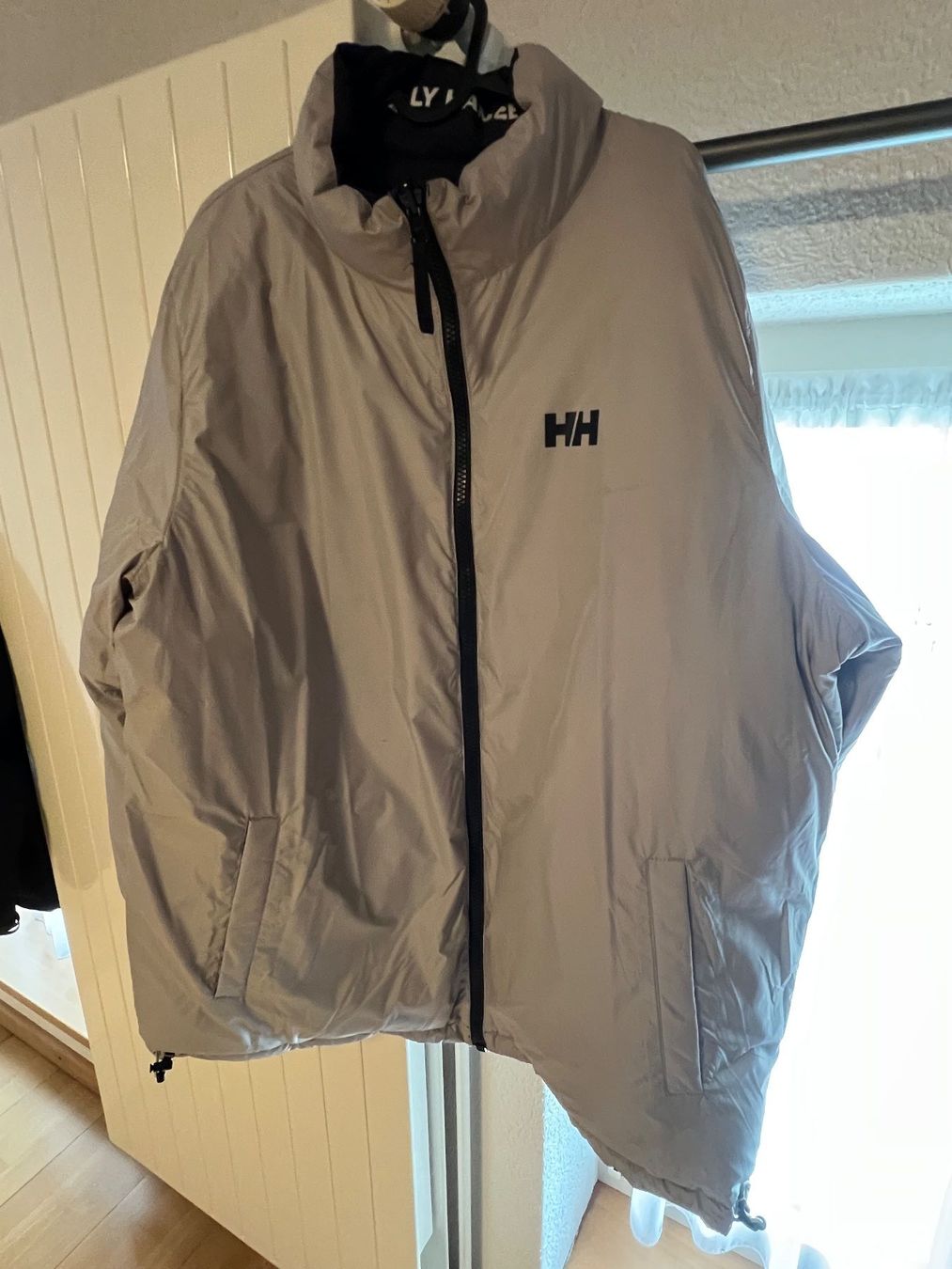Helly Hansen Giacche: Winterjacke – Usato da menziken venduto da sevijoel01 2