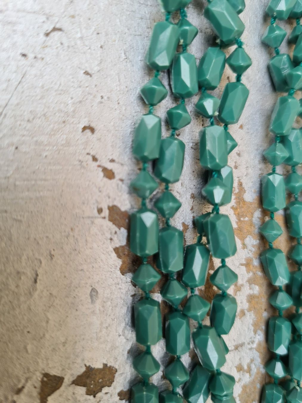 Ketten: Schmuck: Collier Steine jadefarbig – Gebraucht aus Romanshorn von Rachacha 1