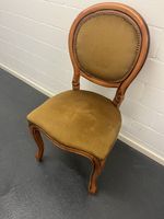 Antiker Stuhl, Holz/Braun mit Gold Akzenten, Top!