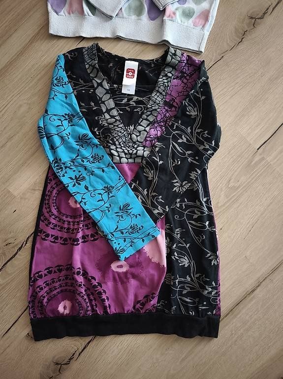 Maglioni & Felpe: Oberteil Pullover 122/128 und 128 – Usato da Gerolfingen venduto da ste_sp2z 1