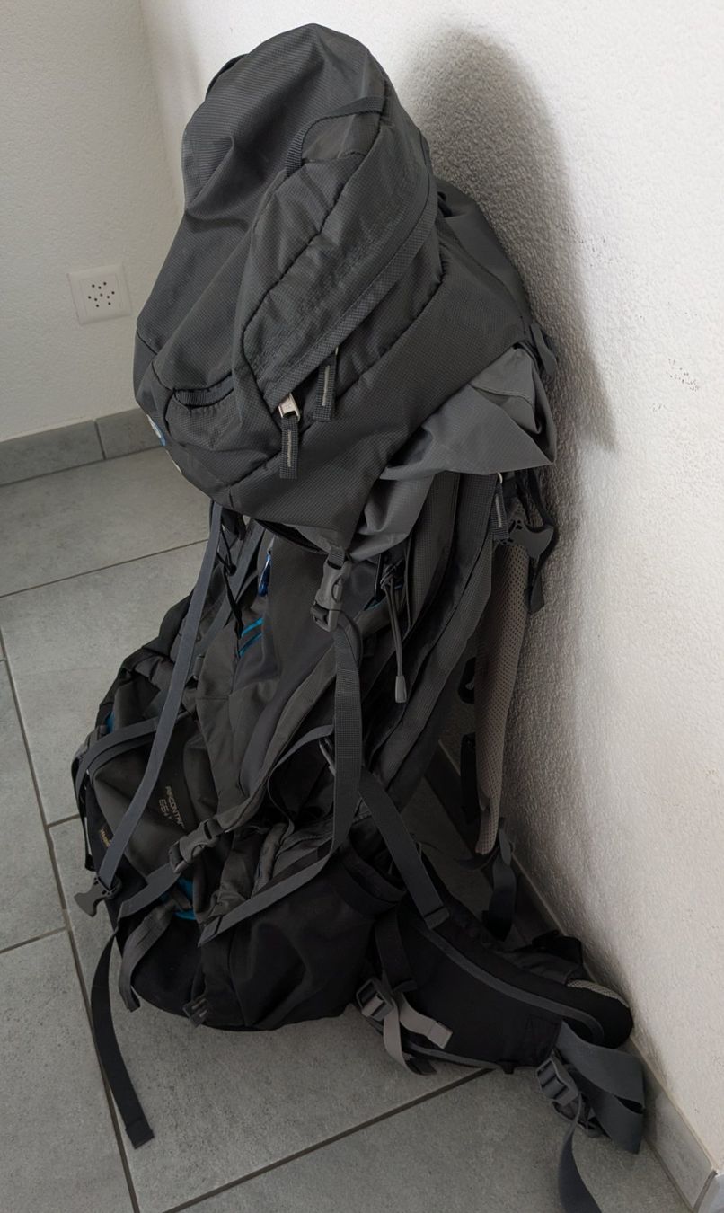 Deuter Zaini: Deuter Rucksack "Airkontact Pro 65+15 sl" – Usato da Oberweningen venduto da Ramre 3
