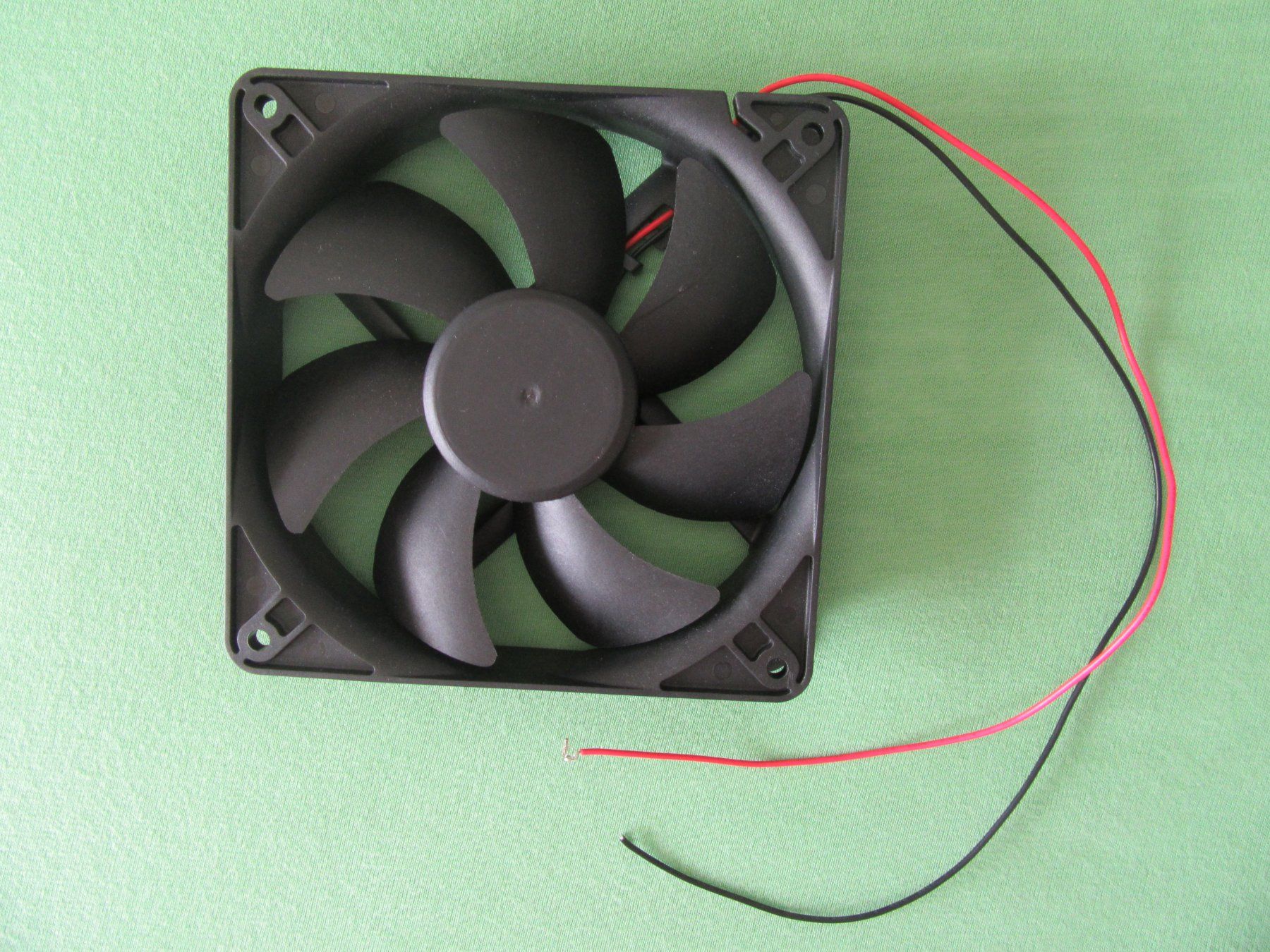 Componenti elettronici: Ventilator-Teil f.Einbau,Basteln, Experiment (Versand 4.-) – Nuovo (secondo la descrizione) da Bern venduto da Mariana7