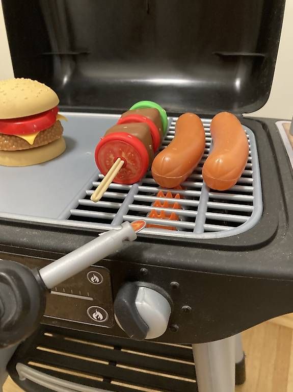 Spielzeuge: Smoby Kindergrill mit viel Zubehör – Gebraucht aus Tenniken von Gnade27 3