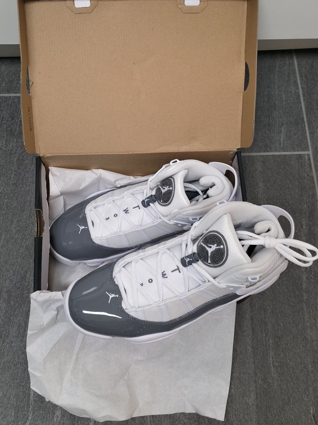 Jordan Herrenschuhe: Nike Air Jordan Gr. 43 / Neu – Neu und originalverpackt aus Amriswil von newschweiz 1