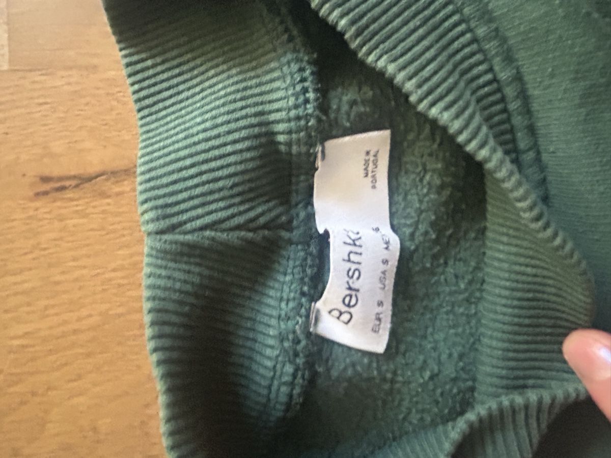 Pulls & Sweat-shirts: Pullover – D'occasion à Schöftland par DesignbyNaja 1