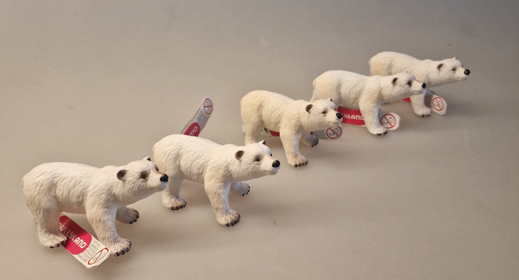 Bullyland Giocattoli: Bullyland Eisbär Figuren, 5 Stück, Neu – Nuovo e nell'imballaggio originale da Oberuzwil venduto da aseinkaufswelt