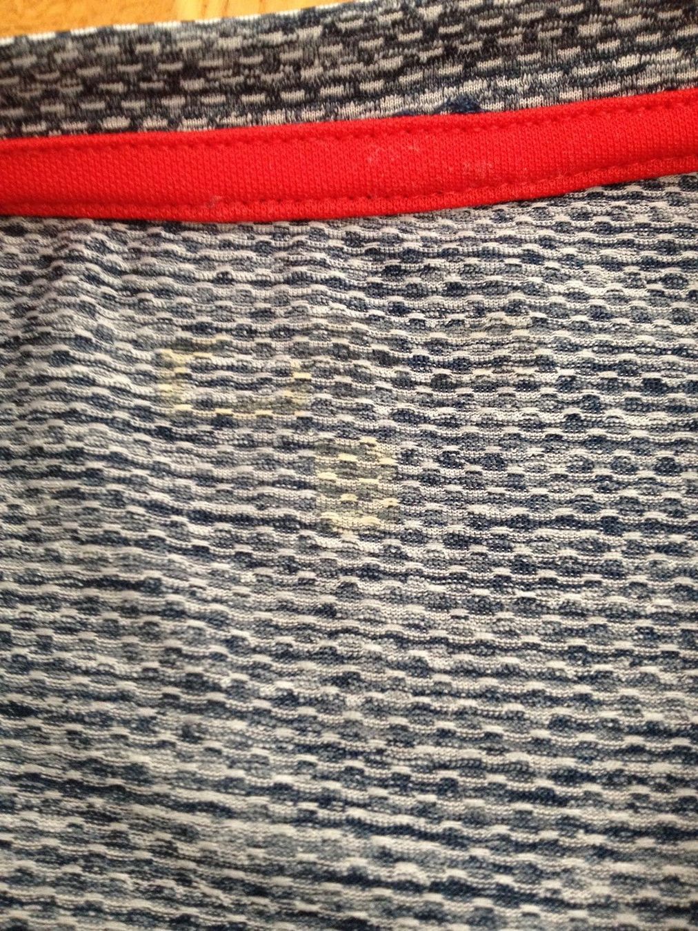 T-Shirts: Sport Shirt – Gebraucht aus Dübendorf von Fip05 3