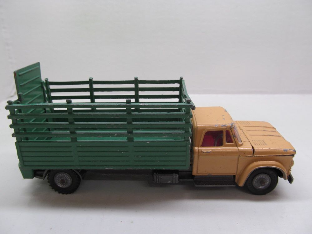 Corgi Toys GS 14 . Camion DOGDE KEW FARGO DAKTARI . 1969-1973