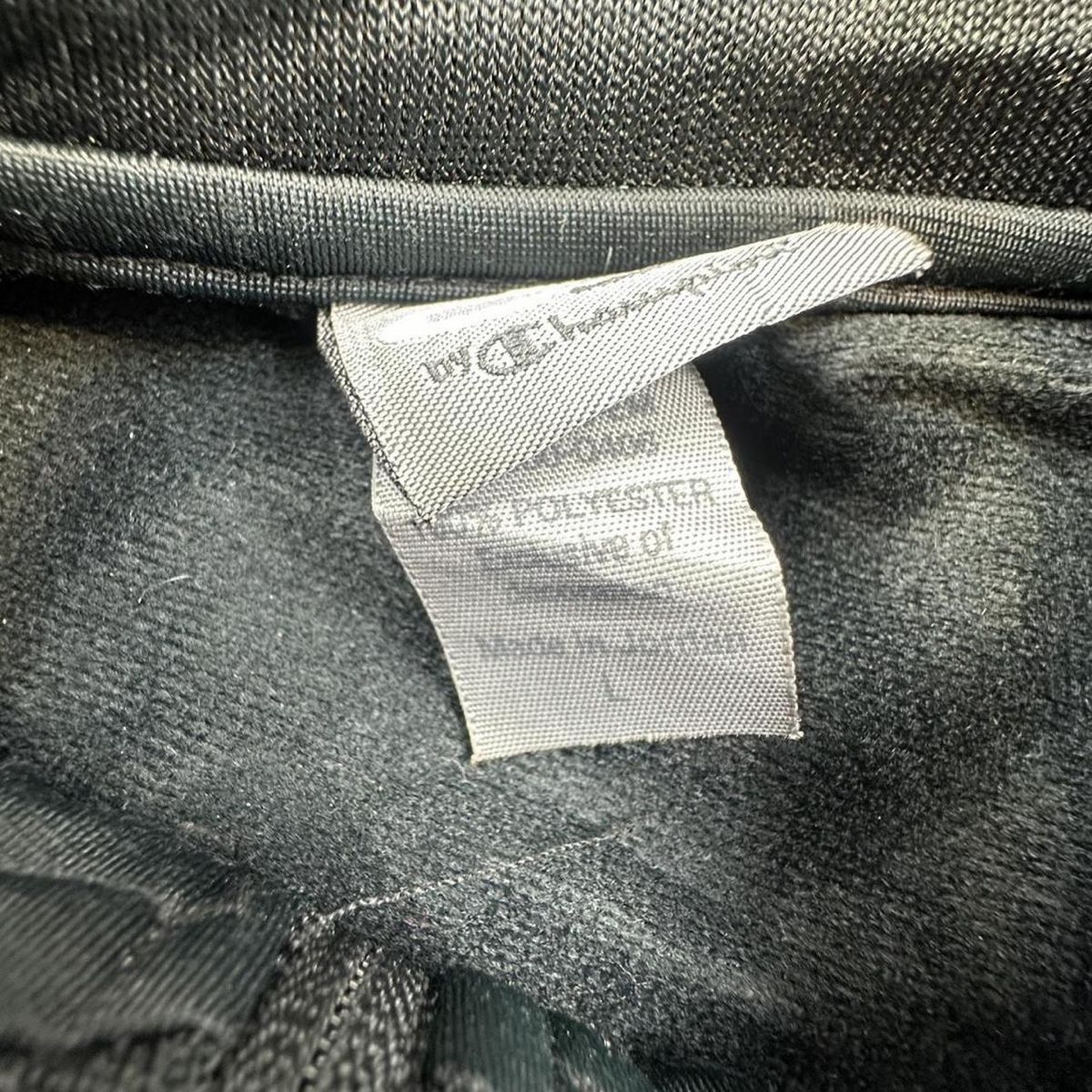 Champion Vestes: Champion black jacket – D'occasion à Erlinsbach SO par TogaResell 3