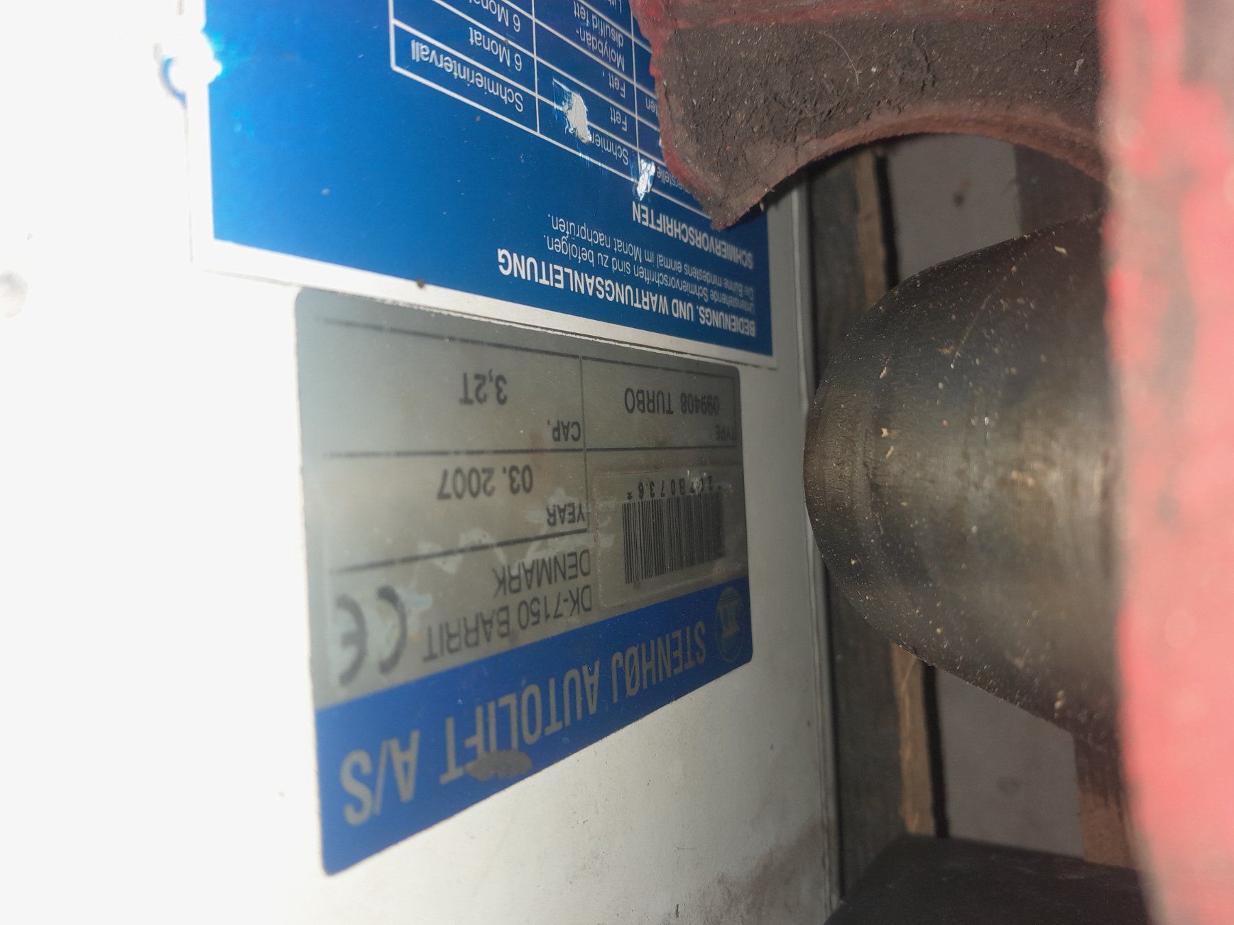 Piattaforme elevatrici & Crick: Autolift 2 Säulen Stenhoj 3200KG – Usato da Auw venduto da buetler01 1
