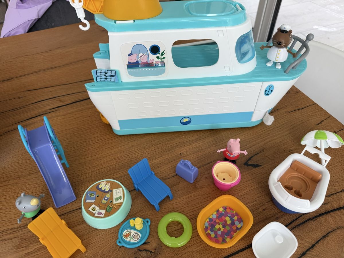 Giocattoli: Peppa Pig Boot – Usato da Pfaffnau venduto da M_LU