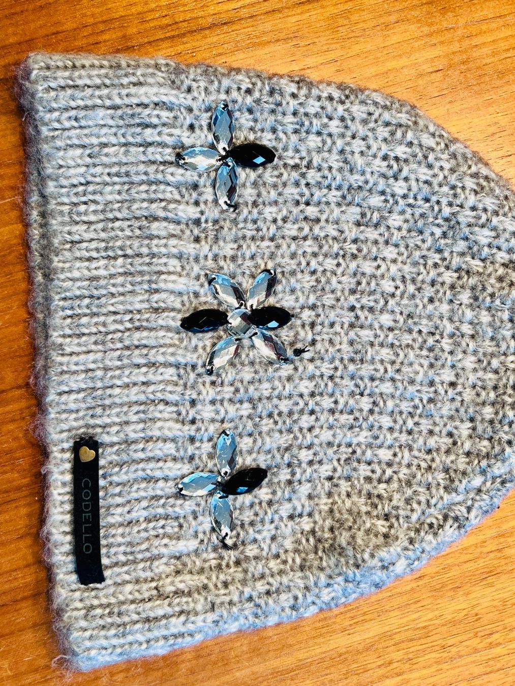 Codello Foulard & Sciarpe: NEU - Codello Schal & Mütze Set grau mit Schmucksteinen – Nuovo (secondo la descrizione) da Zürich venduto da Herzblatt99 3
