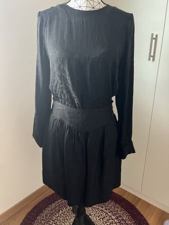 Ensemble Zadig & Voltaire, taille 36, en parfait état!