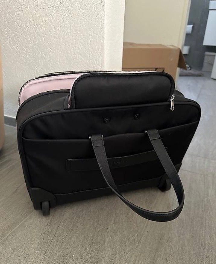 Altro in Aeronautica: Samsonite Zalia 2.0 Laptop Rollkoffer Boardcase Koffer – Usato da Männedorf venduto da Bina032 2