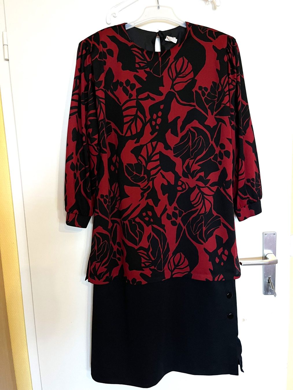 Vestiti: Festkleid Gr 42 – Nuovo (secondo la descrizione) da Rekingen AG venduto da nederland1