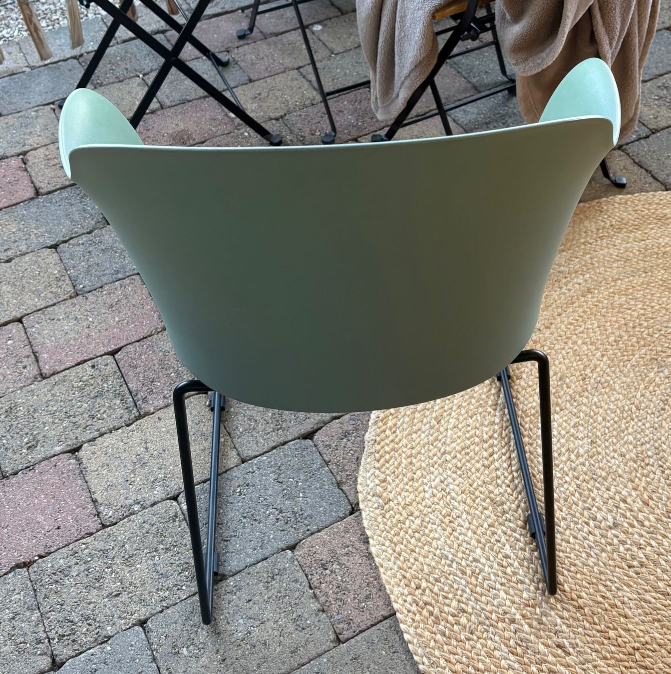 Stühle: Schalenstühle grün – Gebraucht aus Wangen SZ von timbales 1