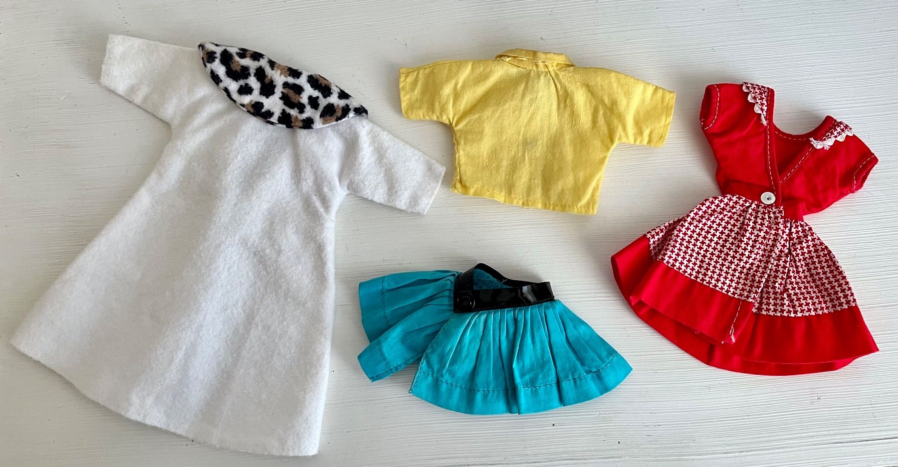 Puppen: 3 outfit vintage per Barbie – Gebraucht aus Breganzona von mas_tv72 3