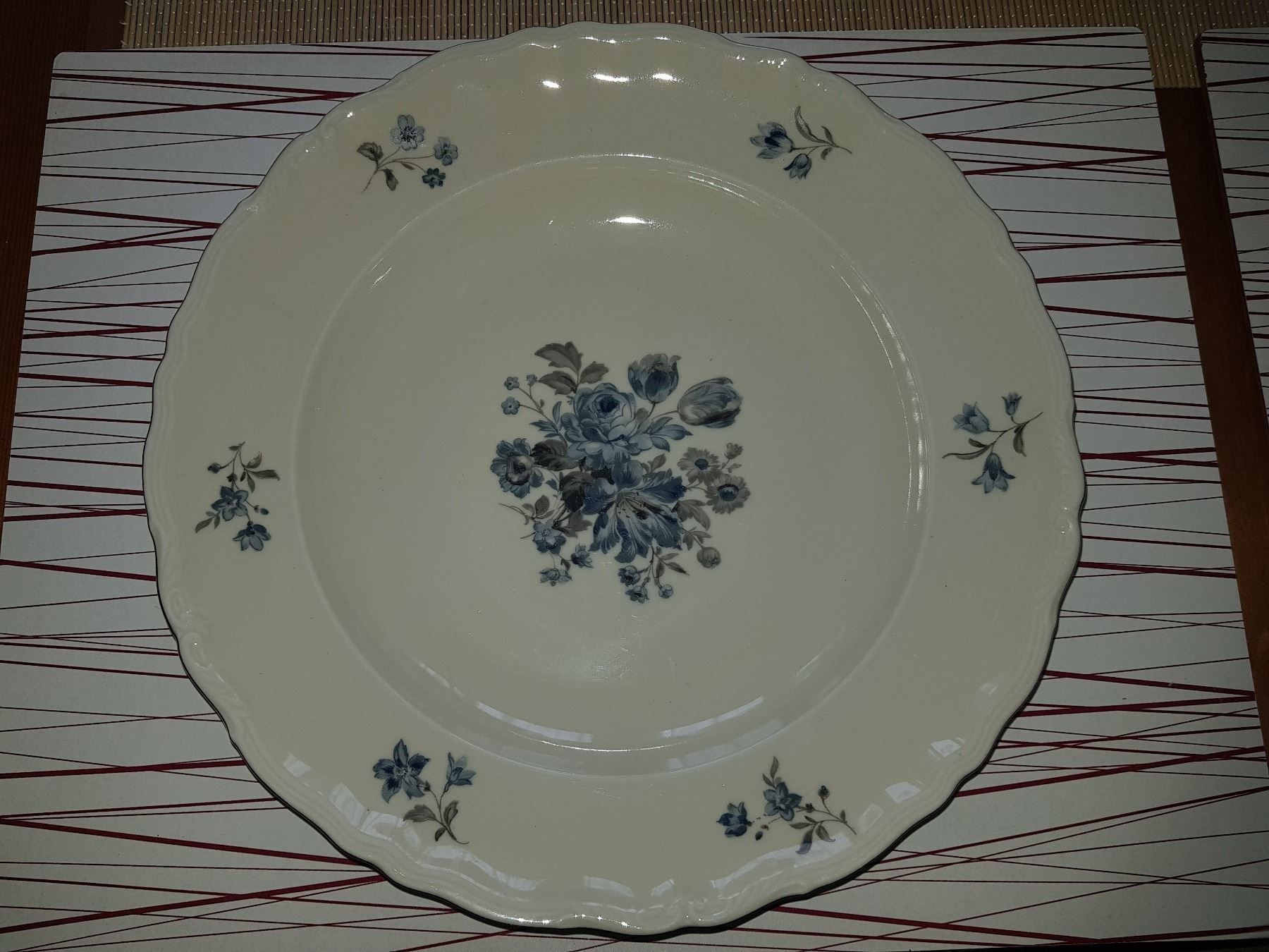 Piatti: Grandde assiette creuse EPIAG CZECHOSLOVAKIA – Usato da Cossonay-ville venduto da Super-Price-Quality 2