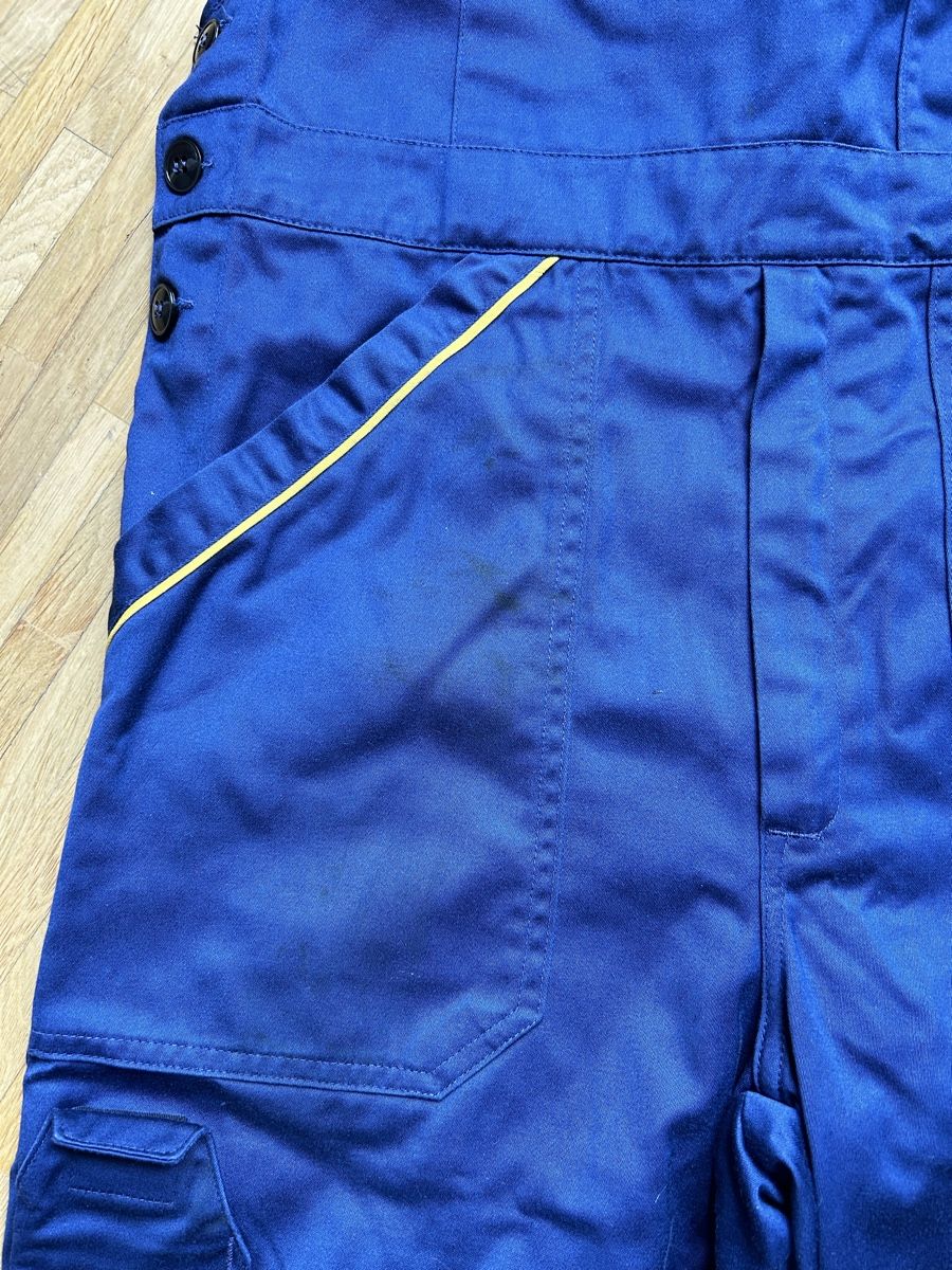 Pantaloni: Arbeitshose Latzhose – Usato da Winterthur venduto da turmalina15 3
