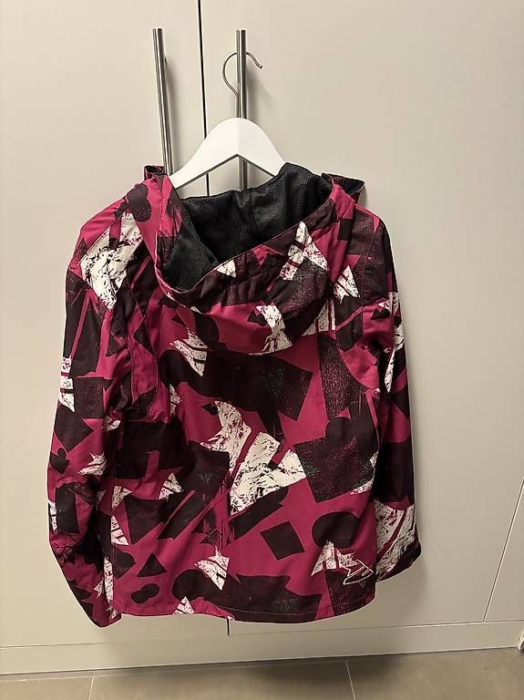 Jacken: Zimtstern Schneejacke M – Gebraucht aus Hünenberg von val_zs9z 3
