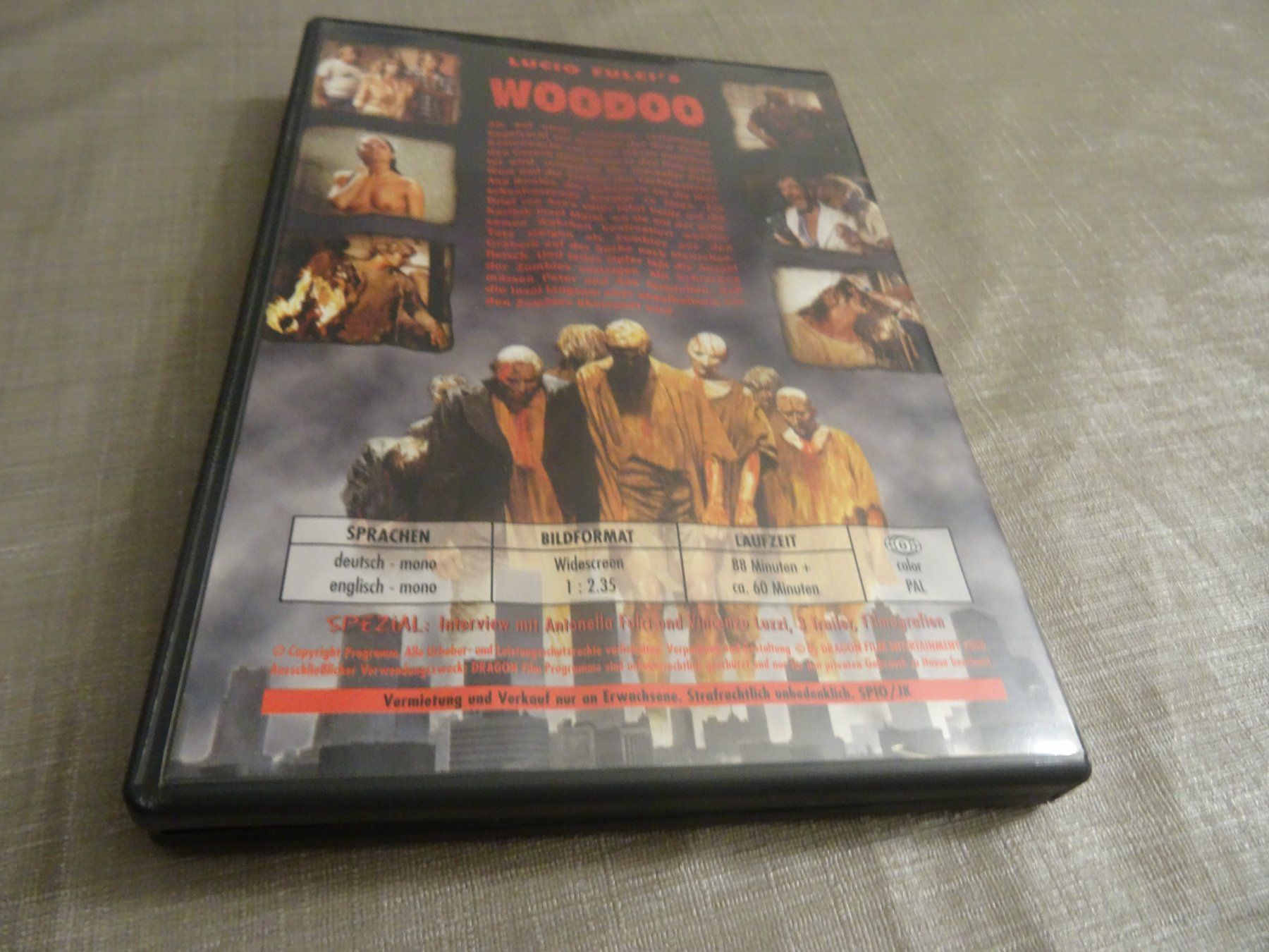 Tutti i DVDs: Voodoo - Die Schreckensinsel der Zombies - DVD – Usato da Olten venduto da Disc-Verkauf 2