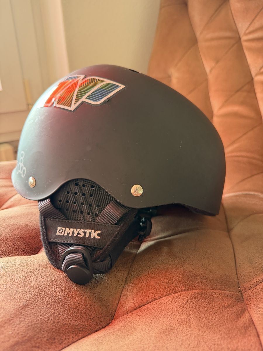 Caschi: Wakeboardhelm Liquid Force Flash Comp S, Top Zustand! – Usato da Uetliburg SG venduto da the_6jxc 2
