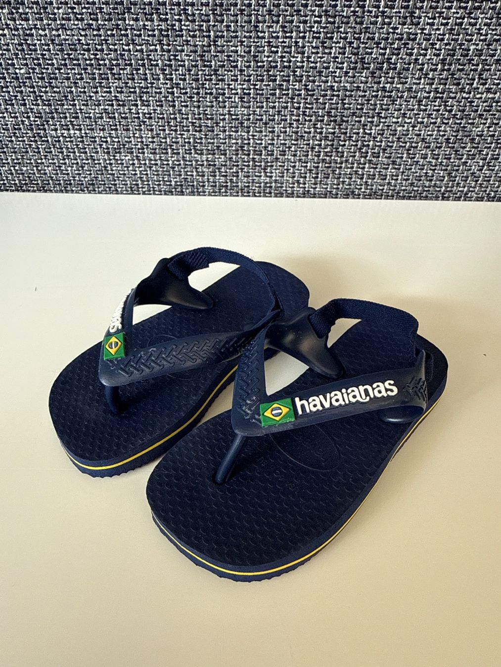 Havaianas Scarpe per ragazzi: Havaianas Babysandalen Gr. 22 – Nuovo (secondo la descrizione) da Wettswil venduto da claudiahel